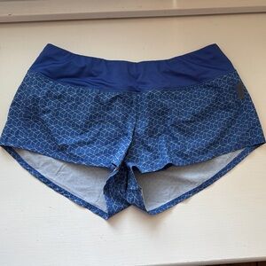 Oiselle Blue Geometric Women's Mac Roga Shorts